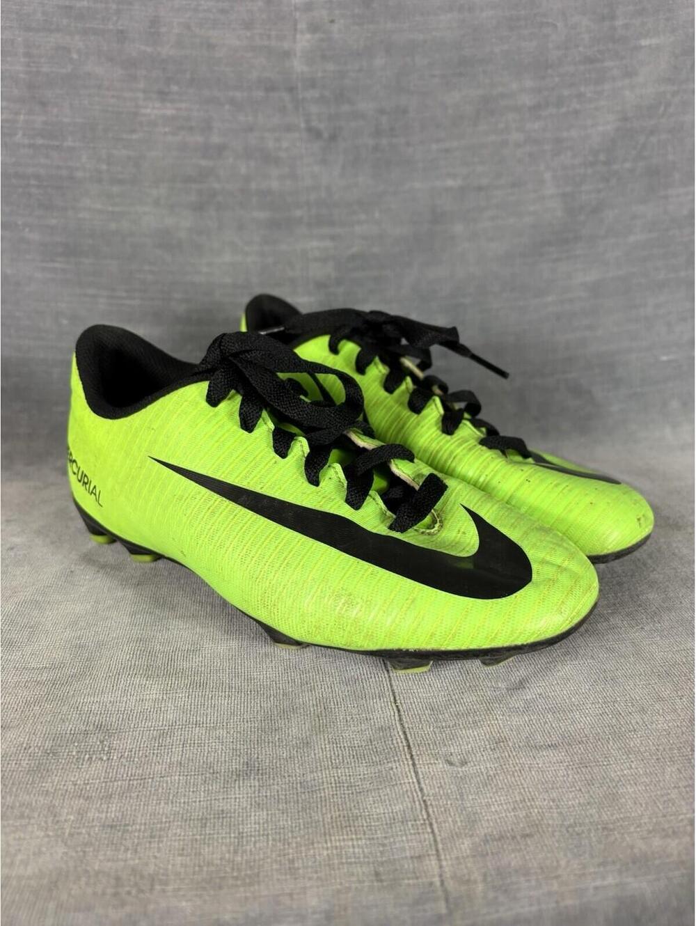 Nike Mercurial Vortex III Jr Soccer Cleats Green Black 831952-303 Youth Size 3Y